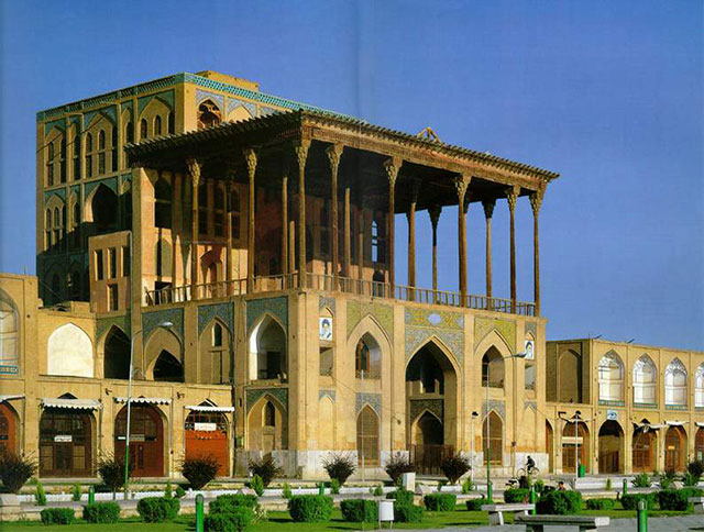 Research Qapu Palace in Isfahan